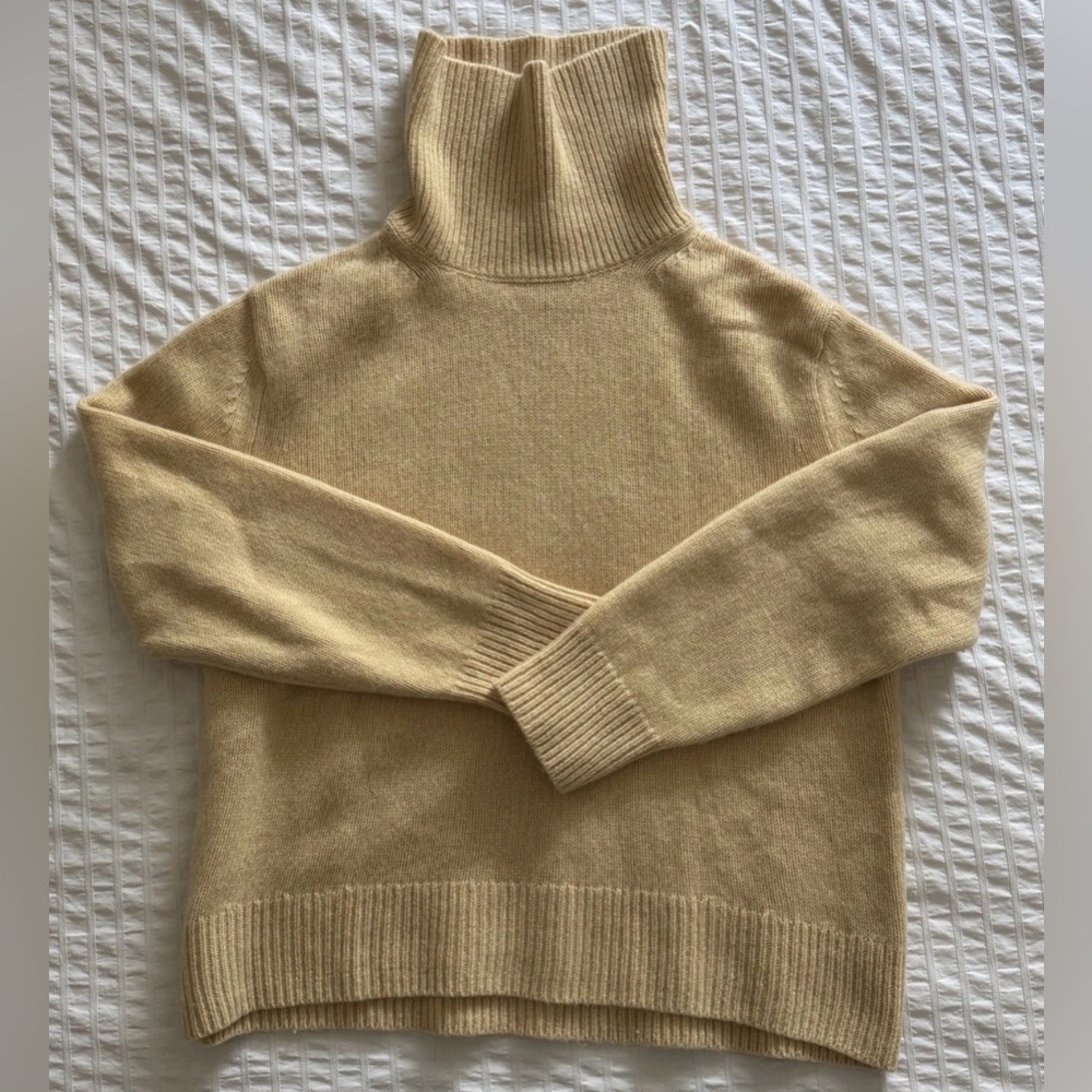 aritzia wilfred jara cashmere sweater